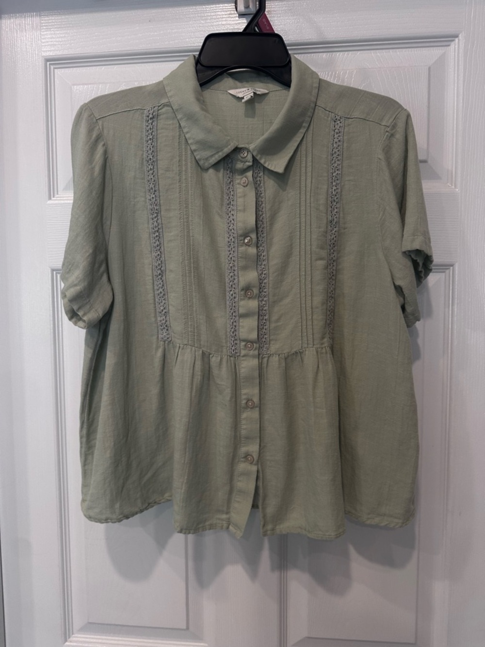 Lucky Brand top